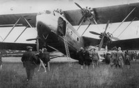 Hannibal aircraft after forced landing in Tudeley - 1931